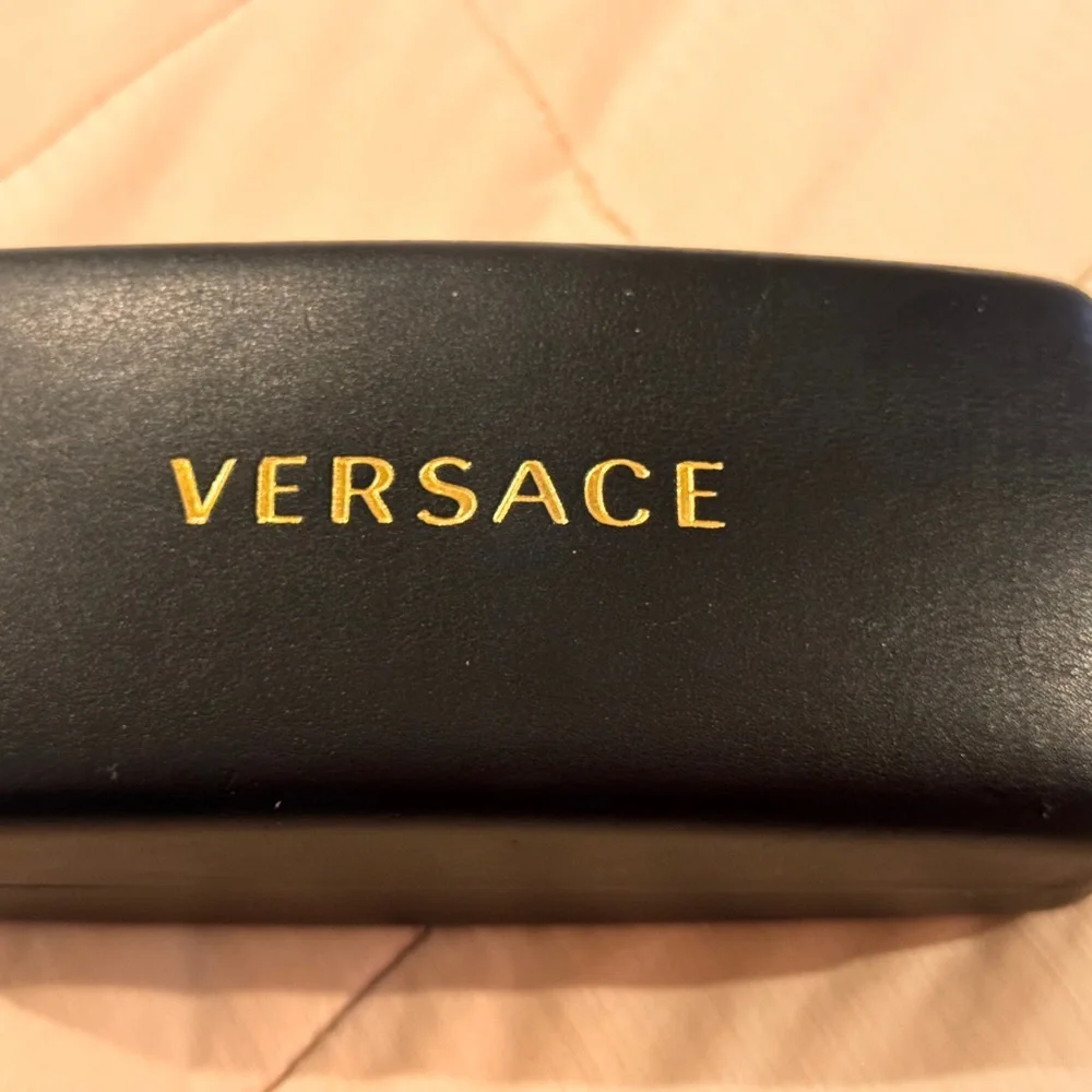 Versace 4103 Black Wrap around Sunglasses - Picture 5 of 5